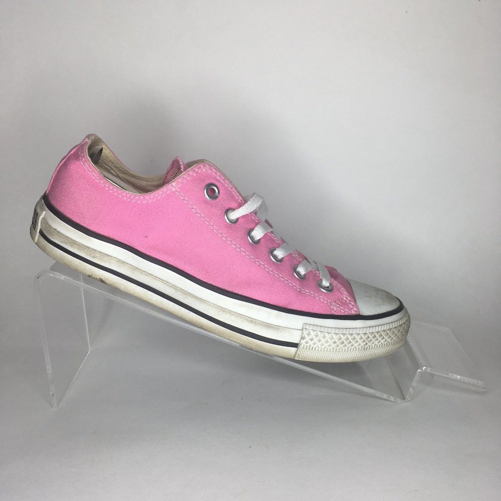 Converse Chuck Taylor Sneakers Pink Low Top
